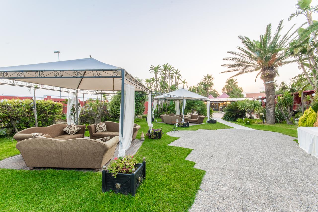 Bed and Breakfast I Giardini Di Giano Торре-Фаро Екстер'єр фото