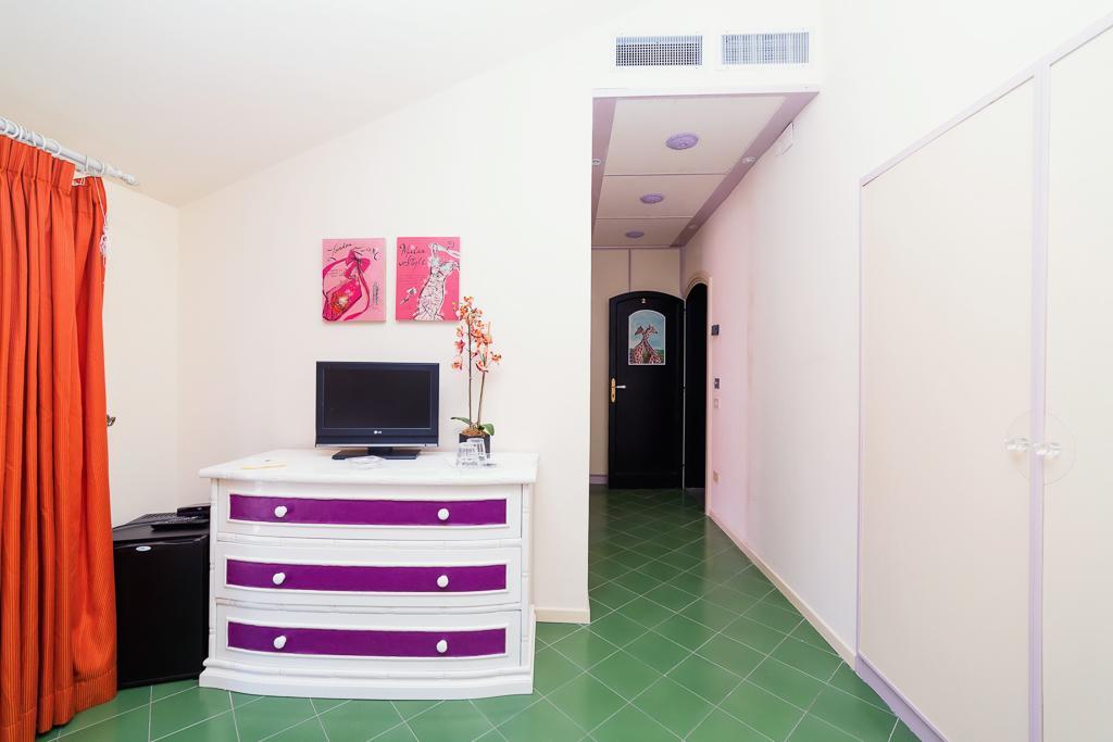 Bed and Breakfast I Giardini Di Giano Торре-Фаро Екстер'єр фото