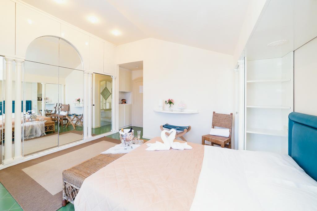 Bed and Breakfast I Giardini Di Giano Торре-Фаро Екстер'єр фото
